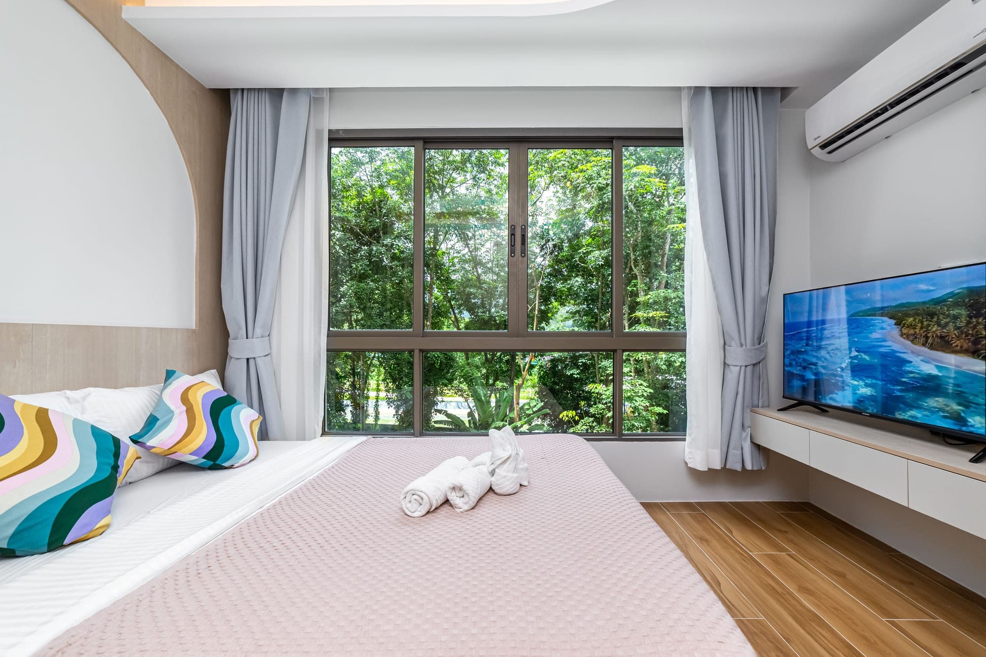 Fantasea Condo