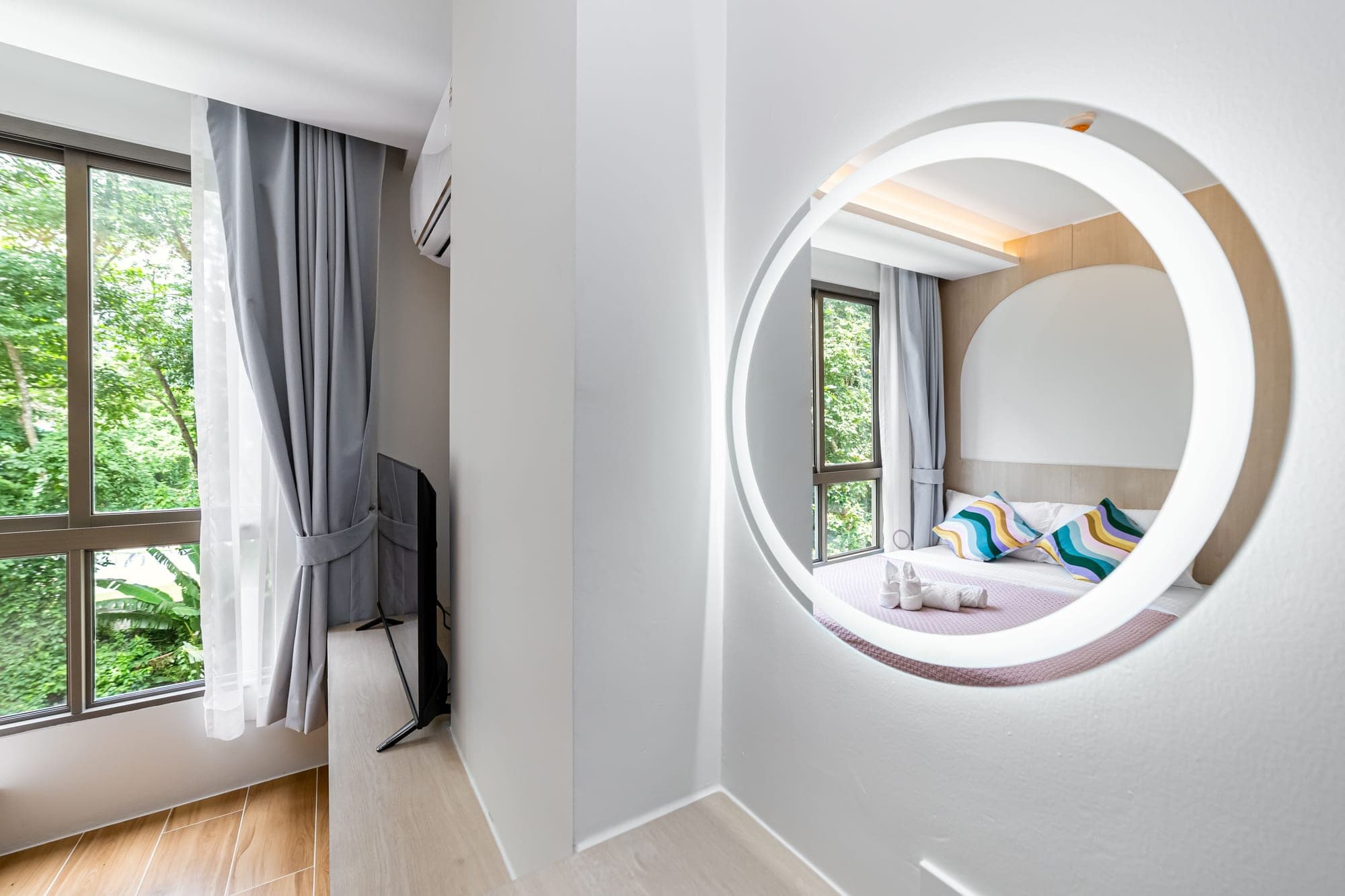 Fantasea Condo 512