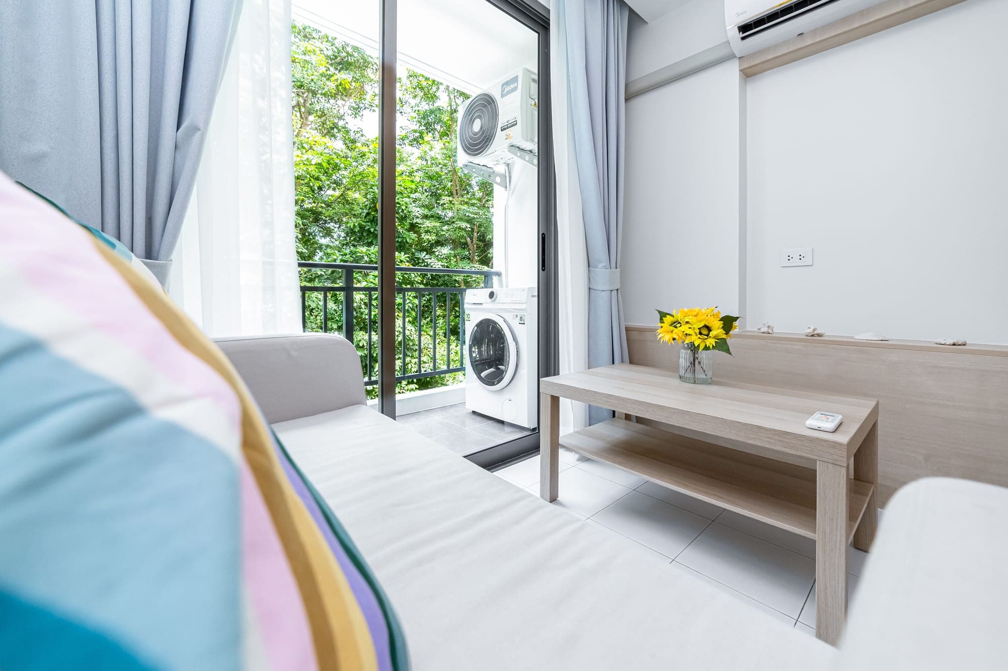 Fantasea Condo 512