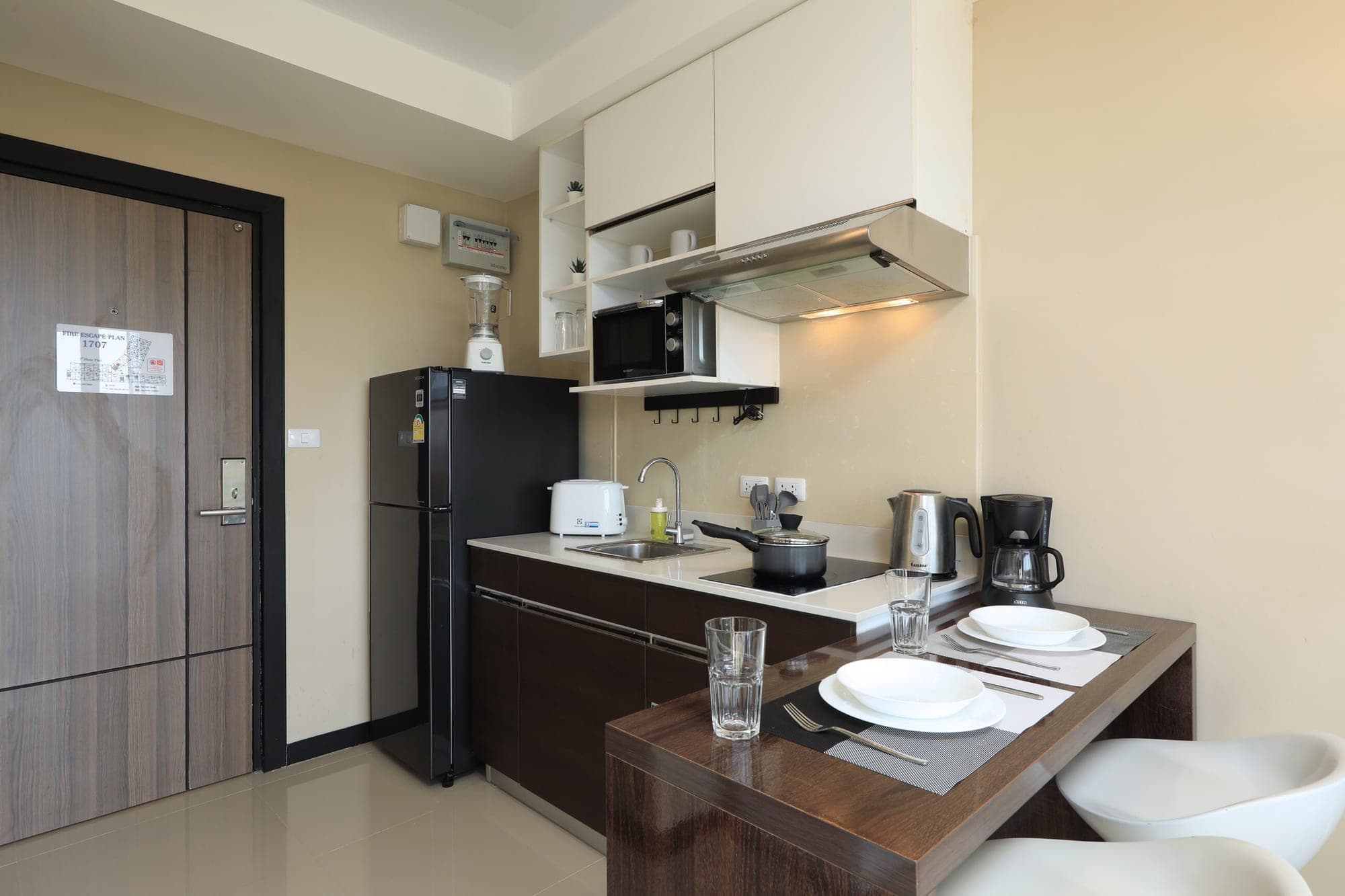 MBC Condo A1707