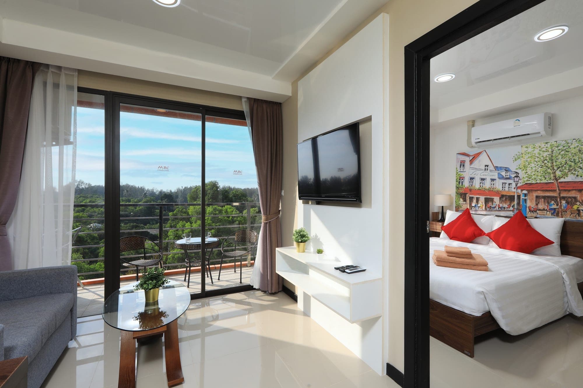 MBC Condo A1707