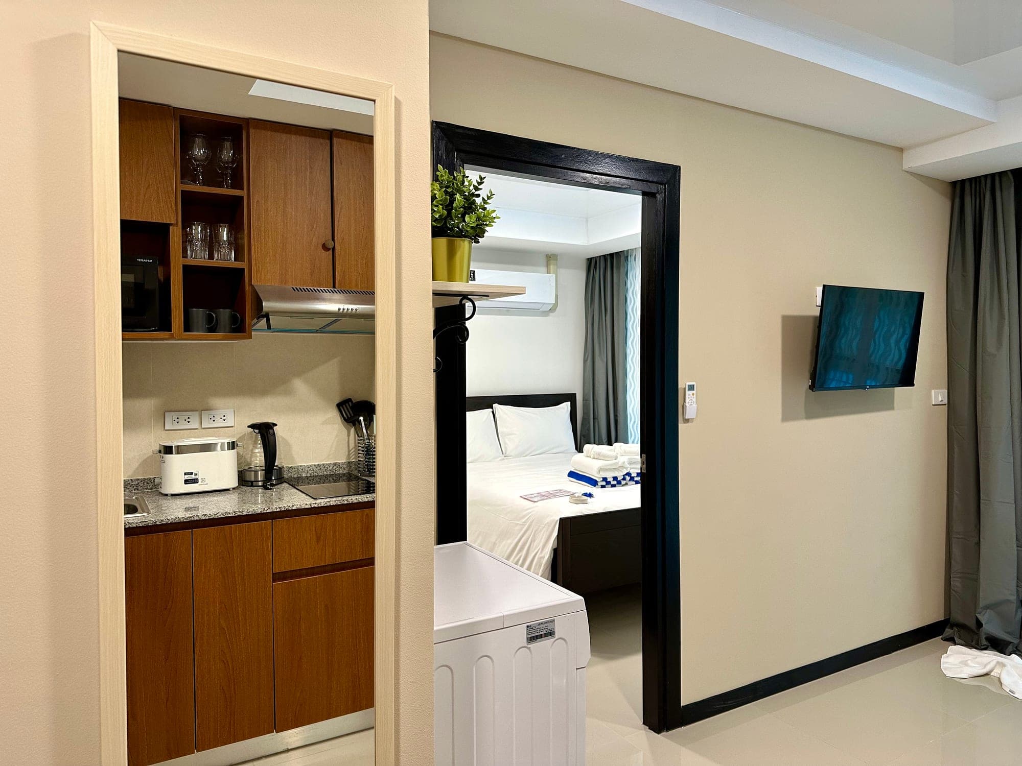Rawai Beach Condo 102